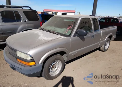 2002 Chevrolet S-10 Ls z USA, uszkodzony, nr VIN 1GCCS19W028174997